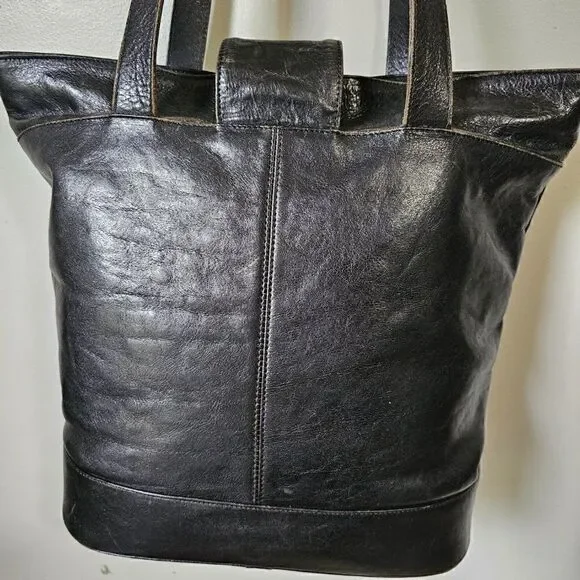 VINTAGE OROTON LARGE BLACK GENUINE COWHIDE SHOULDER BAG